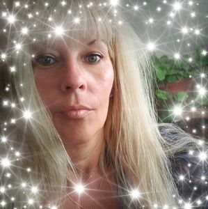 Meet your Posher, Valerie